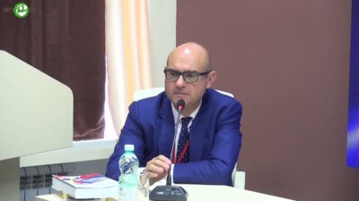 Каппушева Л.М., Бочоришвили Р.Г., Пушкарь Д.Ю., Лоран О.Б., Гвоздев М.Ю. - Гуру Совет. Есть ли будущее у имплантной тазовой хирургии?