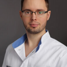 Слусаренко Роман Иванович