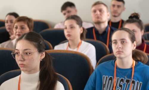 Научно-практическая конференция, посвященная СХТБ, «Тазовый перекресток мнений и решений», Белгород