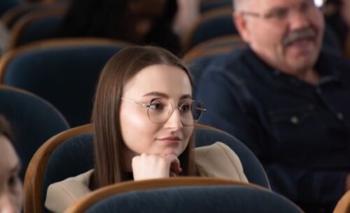 Научно-практическая конференция, посвященная СХТБ, «Тазовый перекресток мнений и решений», Белгород