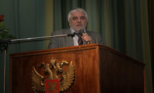 Фотоальбом с VI Всероссийской научно-практической конференции с международным участием «Рациональная фармакотерапия в урологии» 2012