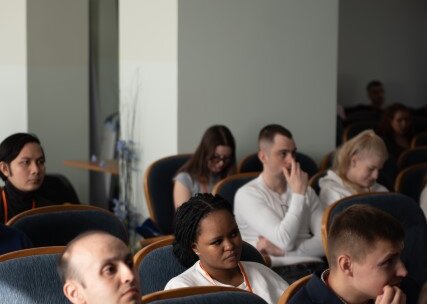 Научно-практическая конференция, посвященная СХТБ, «Тазовый перекресток мнений и решений», Белгород