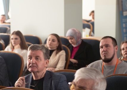 Научно-практическая конференция, посвященная СХТБ, «Тазовый перекресток мнений и решений», Белгород