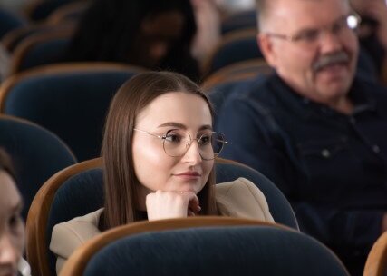 Научно-практическая конференция, посвященная СХТБ, «Тазовый перекресток мнений и решений», Белгород